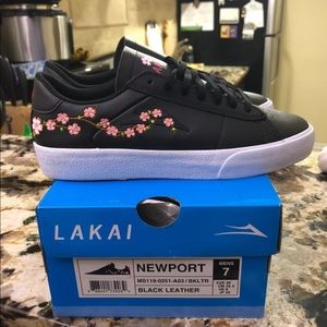 Cute Brand New Cherry Blossom Summer Sneaker Skate